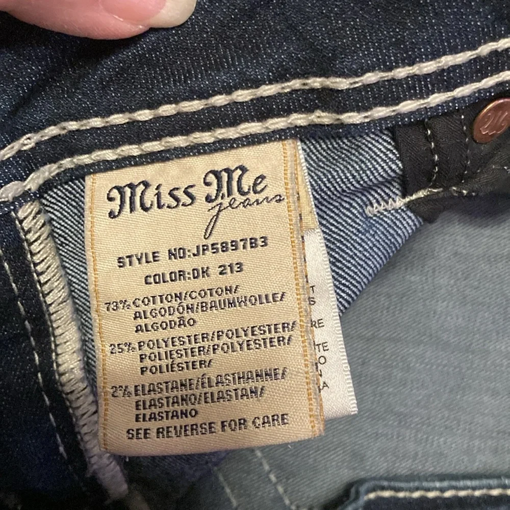 Miss Me 30 dark wash jeans - Picture 4 of 4